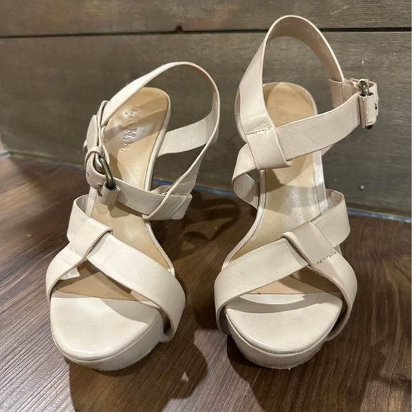 L.A.M.B. Gwen Stefani Nude Evelyn platform leather strappy pumps size 8 - Picture 2 of 7